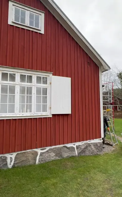 panelbyte-solvesborg-fasadrenovering Panelbyte på villa i Sölvesborg – EM Bygg & Montage erbjuder fasadrenovering och snickeriarbeten i Blekinge